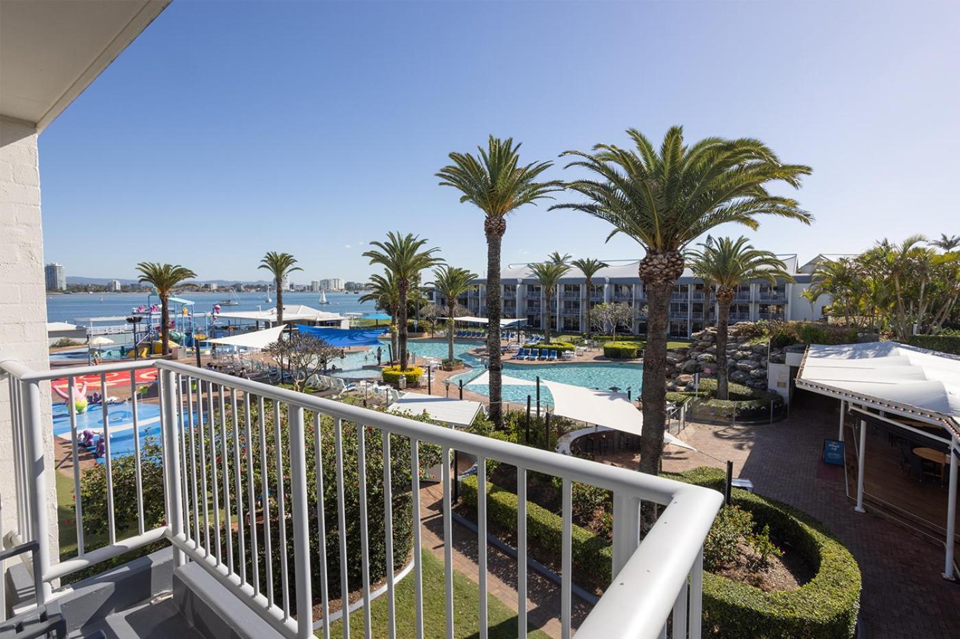 Main Beach Sea World Resort חדר תמונה